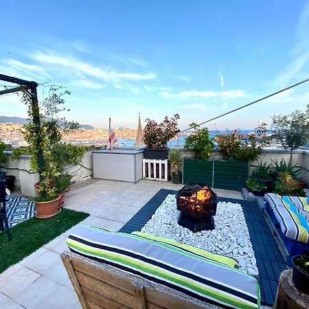 Apartment Terrazza Su - Attico Panoramico Vicino Acquario E Centro Citta Genoa